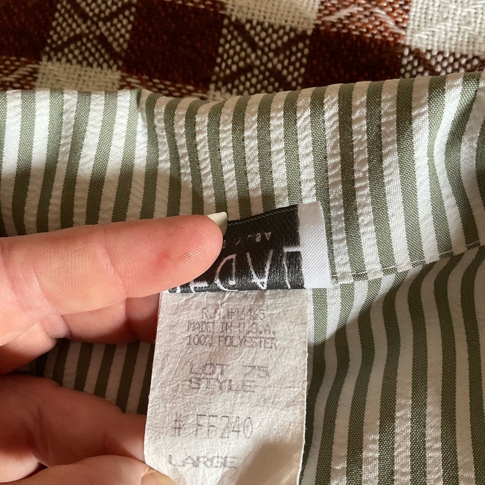 Regan button down shirt. Sage green & white. Size L. - Picture 8 of 9